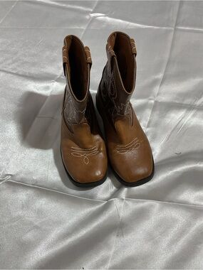 Kids Brown Western Cowboy Boots - Classic Pull-On Style